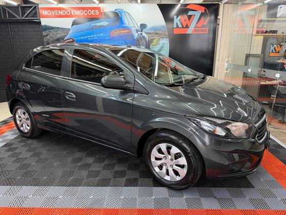 CHEVROLET ONIX 1.0 MPFI LT 8V FLEX 4P MANUAL